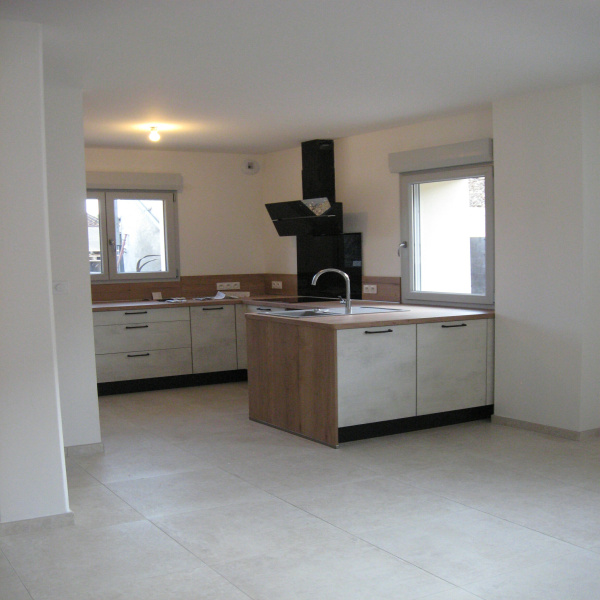Offres de location Triplex Chazey-sur-Ain 01150